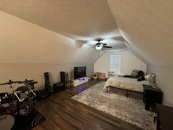 $624,900 | 1028 Mt Vernon Road, Bethpage, TN 37022