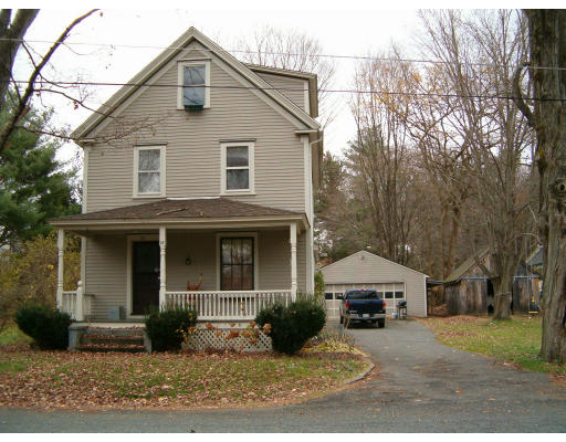 32 Thayer Street Amherst, MA 01002 - Photo 1 of 26 Gallery Image 1