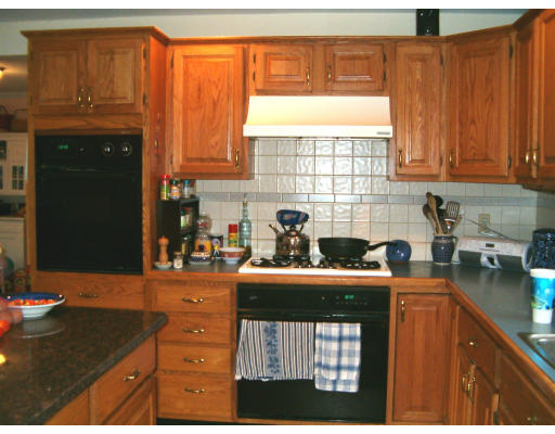 32 Thayer Street Amherst, MA 01002 - Photo 11 of 26 Gallery Image 11