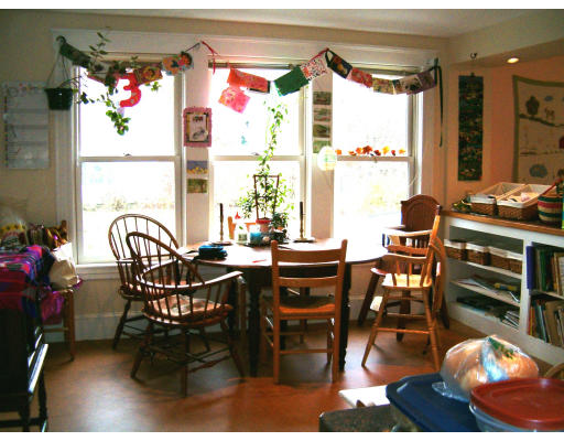 32 Thayer Street Amherst, MA 01002 - Photo 13 of 26 Gallery Image 13