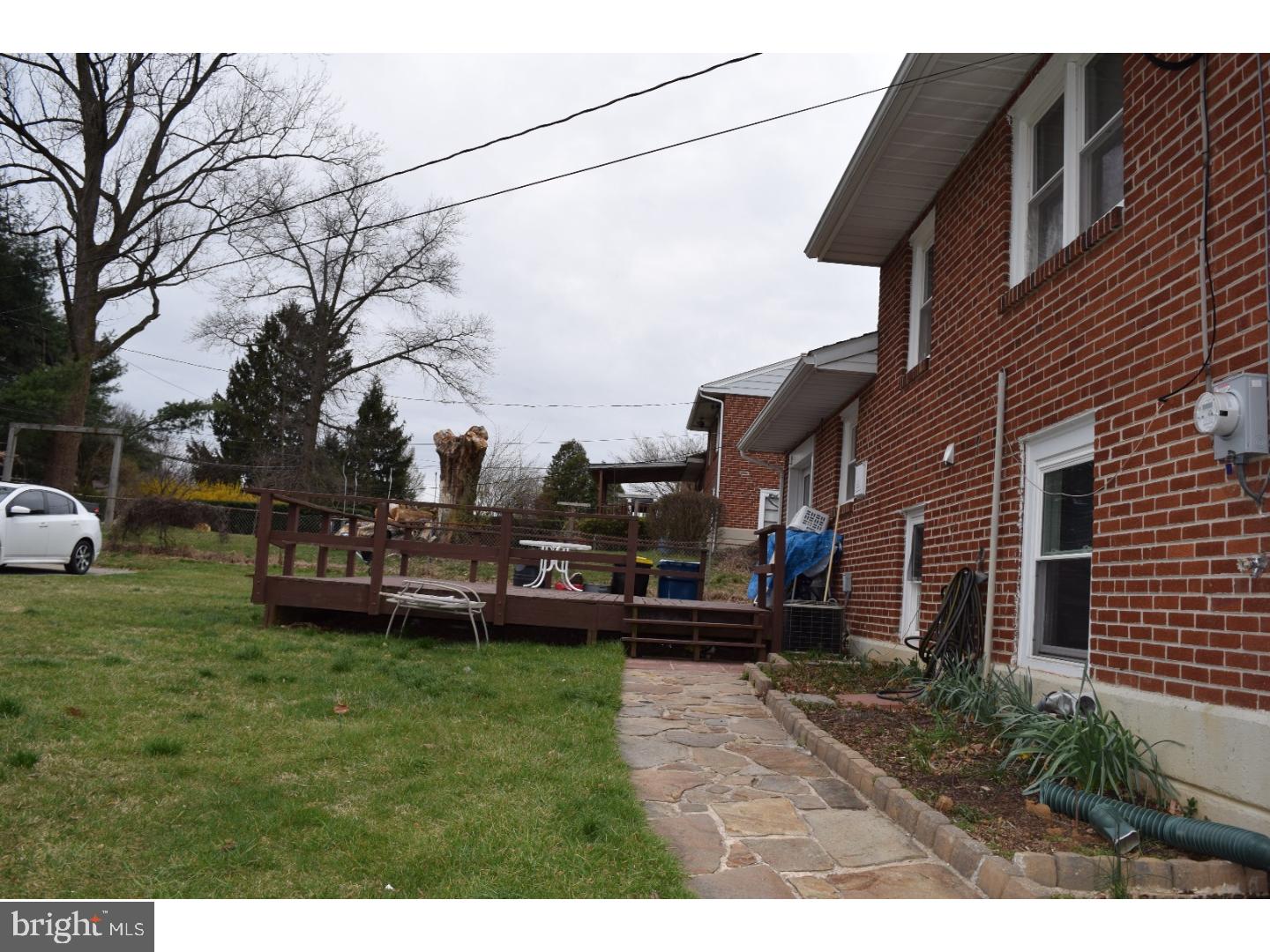 124 Ridge Avenue Kennett Square, PA 19348 - Photo 6 of 7 Deck