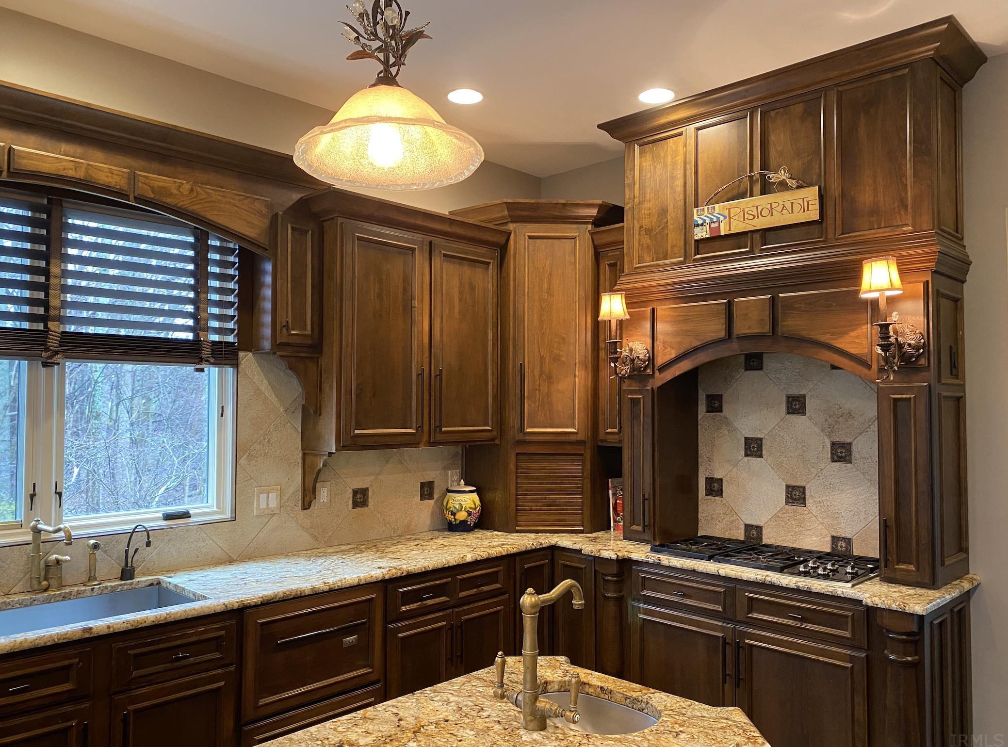 3715 Commodore Trail Bloomington, IN 47408 - Photo 18 of 36