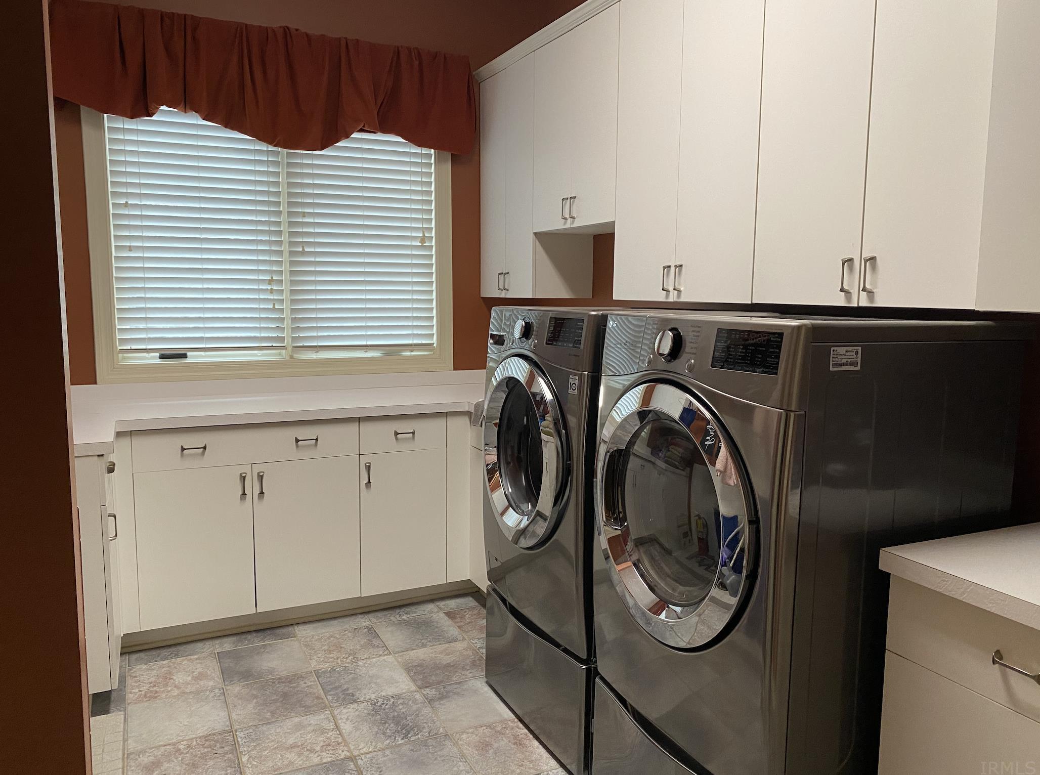 3715 Commodore Trail Bloomington, IN 47408 - Photo 22 of 36