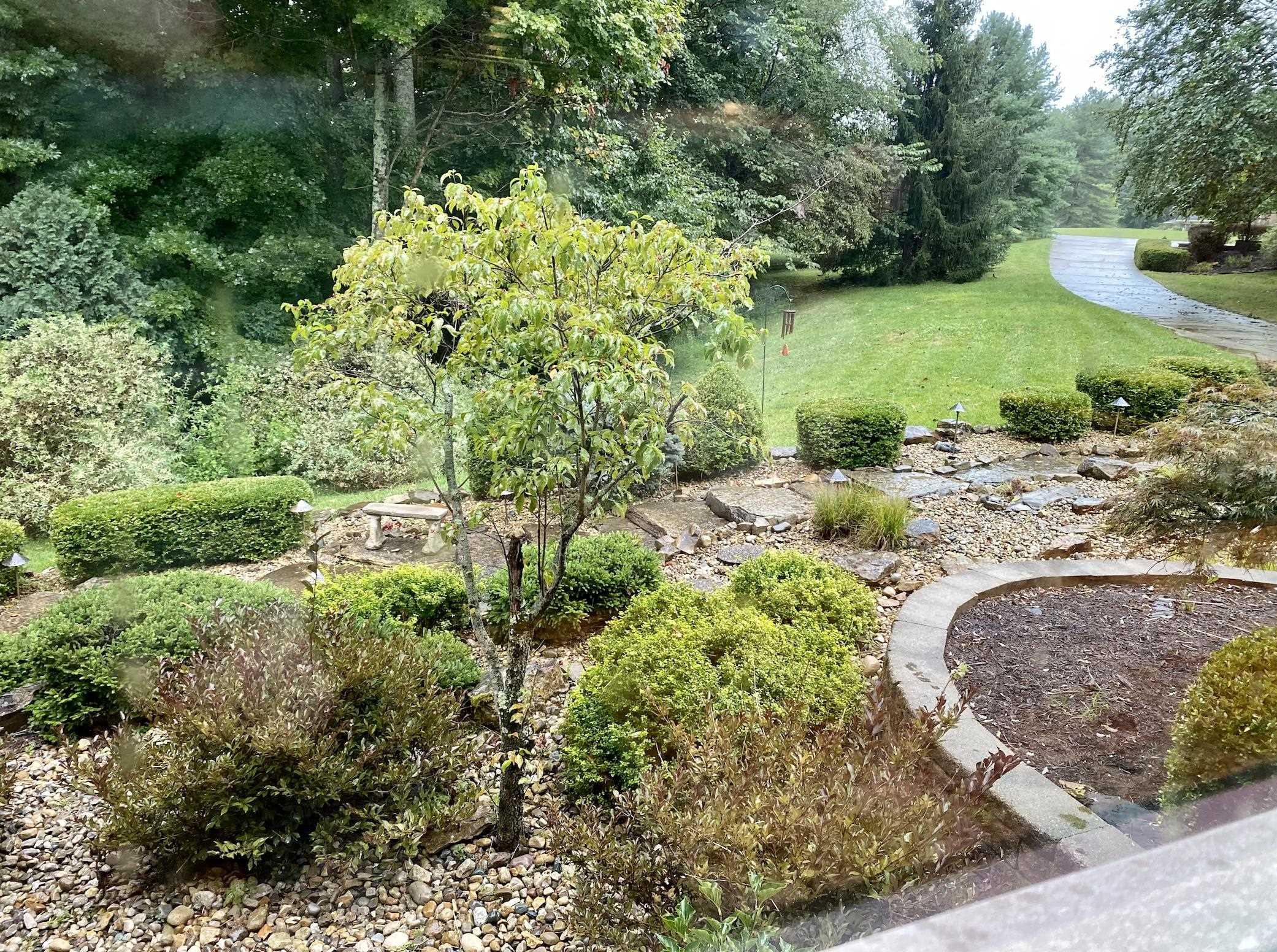 3715 Commodore Trail Bloomington, IN 47408 - Photo 7 of 36