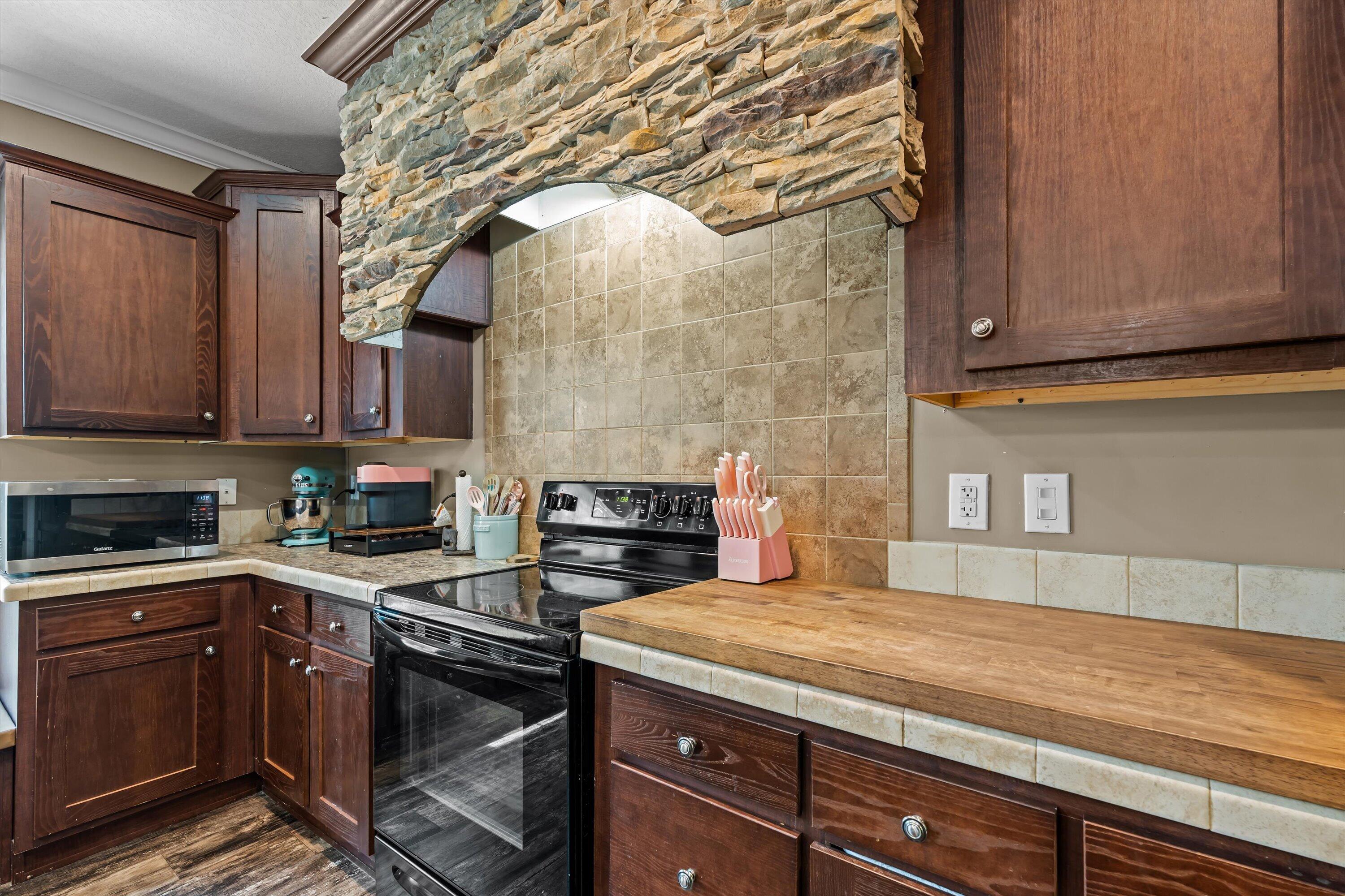 2417 Farmers Bridge Road Hephzibah, GA 30815 - Photo 17 of 47 14-AIV01550