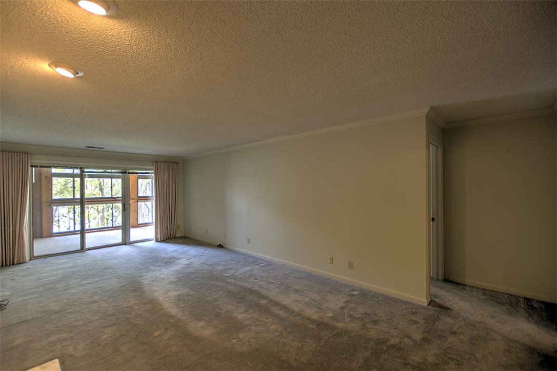 899 East Lake Shore Drive, Unit 2D Decatur, IL 62521 - Photo 4 of 21