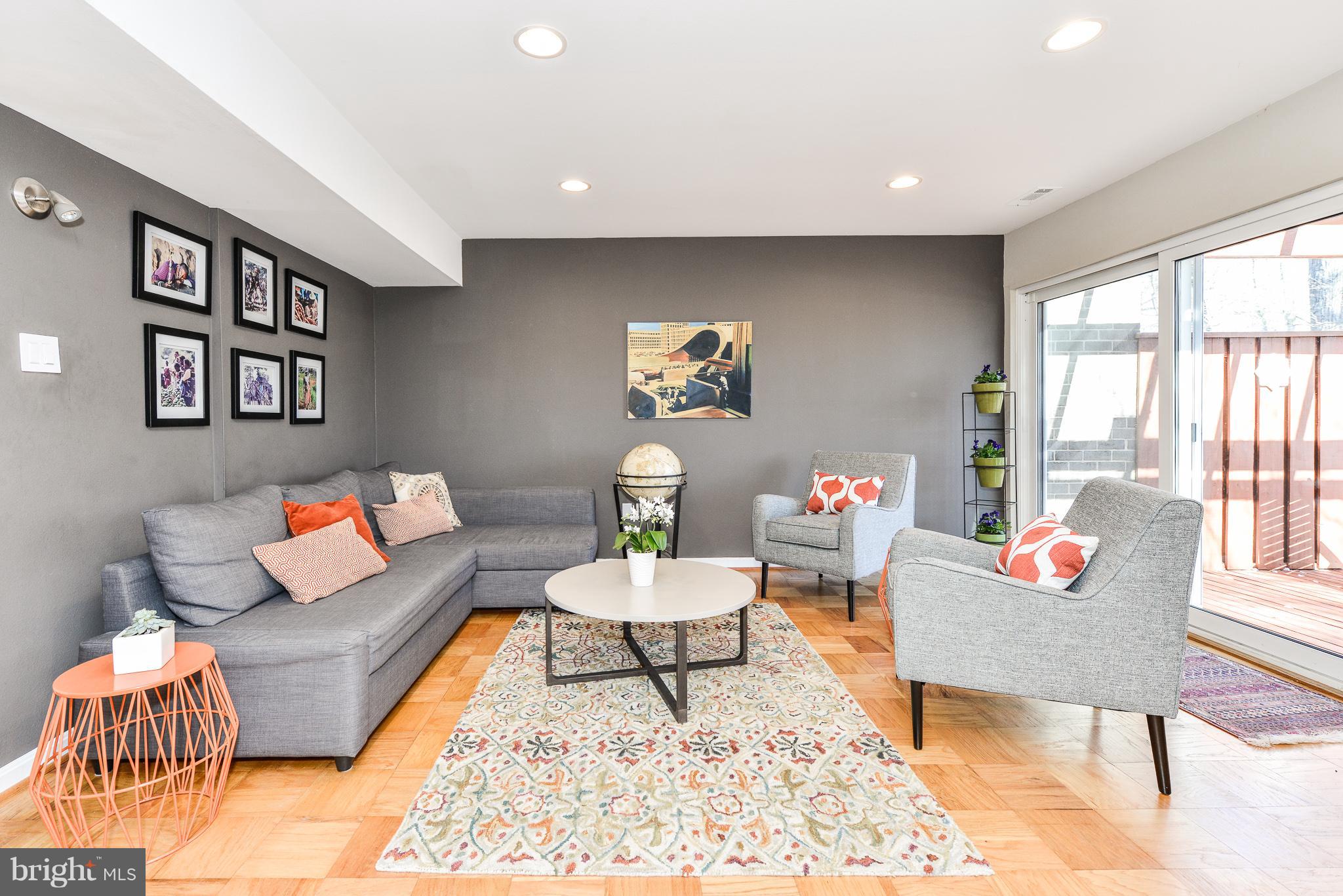 1741 Wainwright Drive Reston, VA 20190 - Photo 8 of 29 Beautiful hardwood floors throughout!
