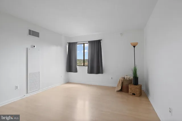 an empty room with an entryway