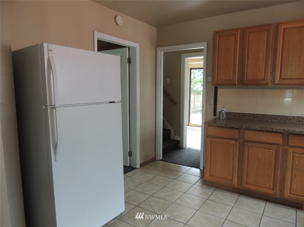 619 Morris Avenue South Renton, WA 98057 - Photo 8 of 21 Gallery Image 8