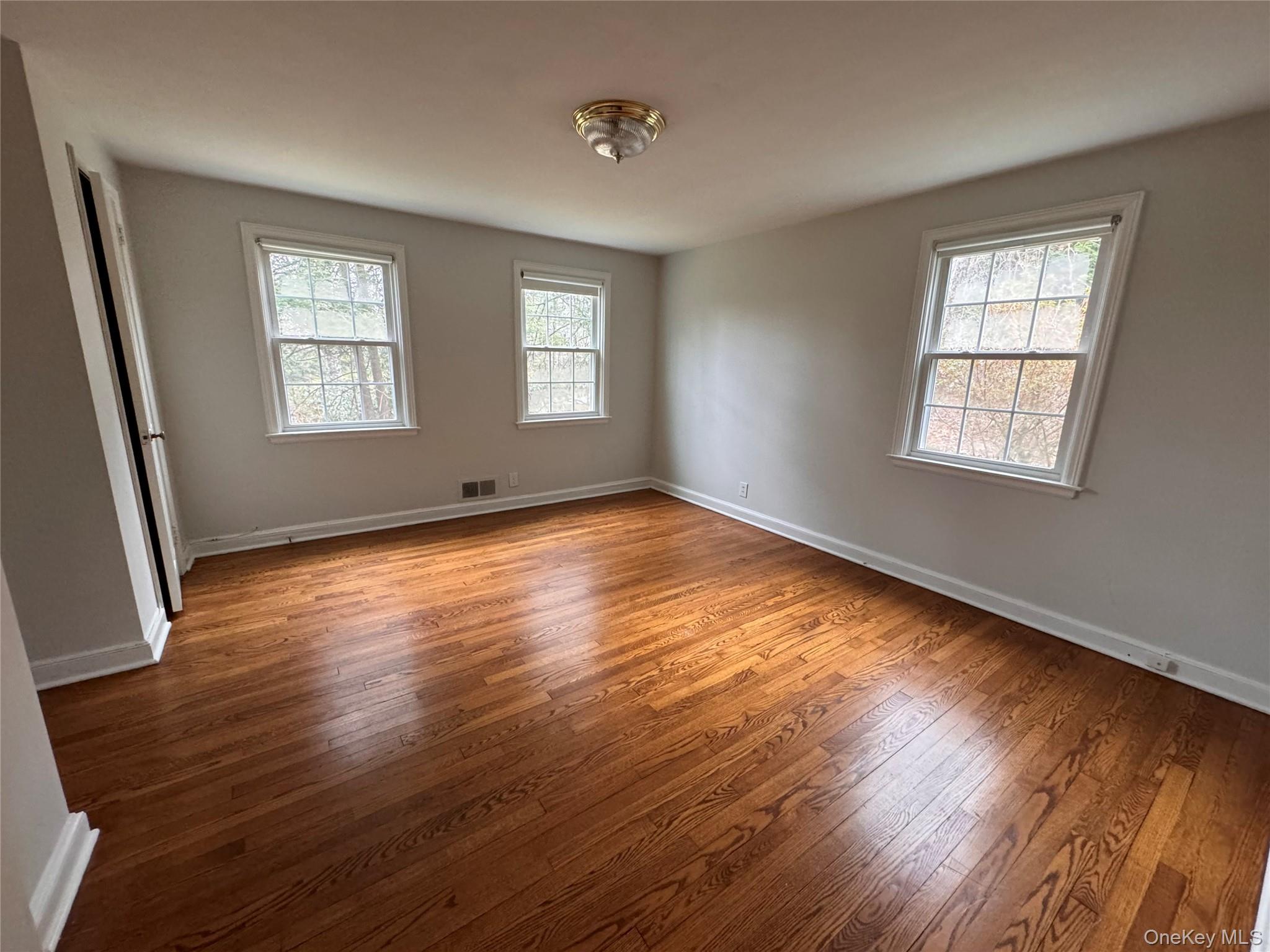 3 North Lake Road Armonk, NY 10504 - Photo 13 of 25