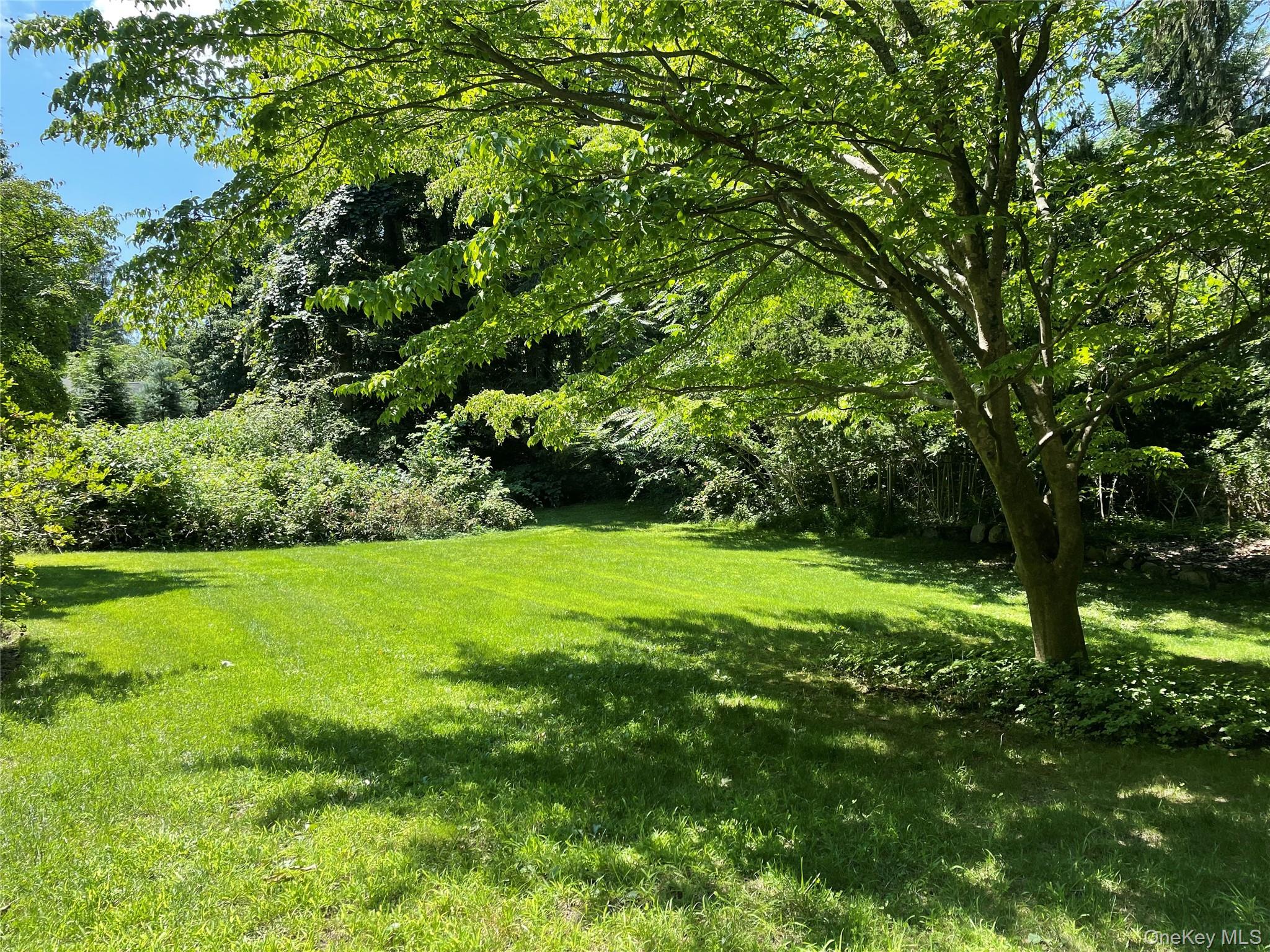3 North Lake Road Armonk, NY 10504 - Photo 2 of 25 AI edited