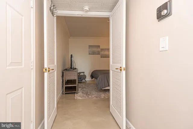a en suite bathroom with a sink