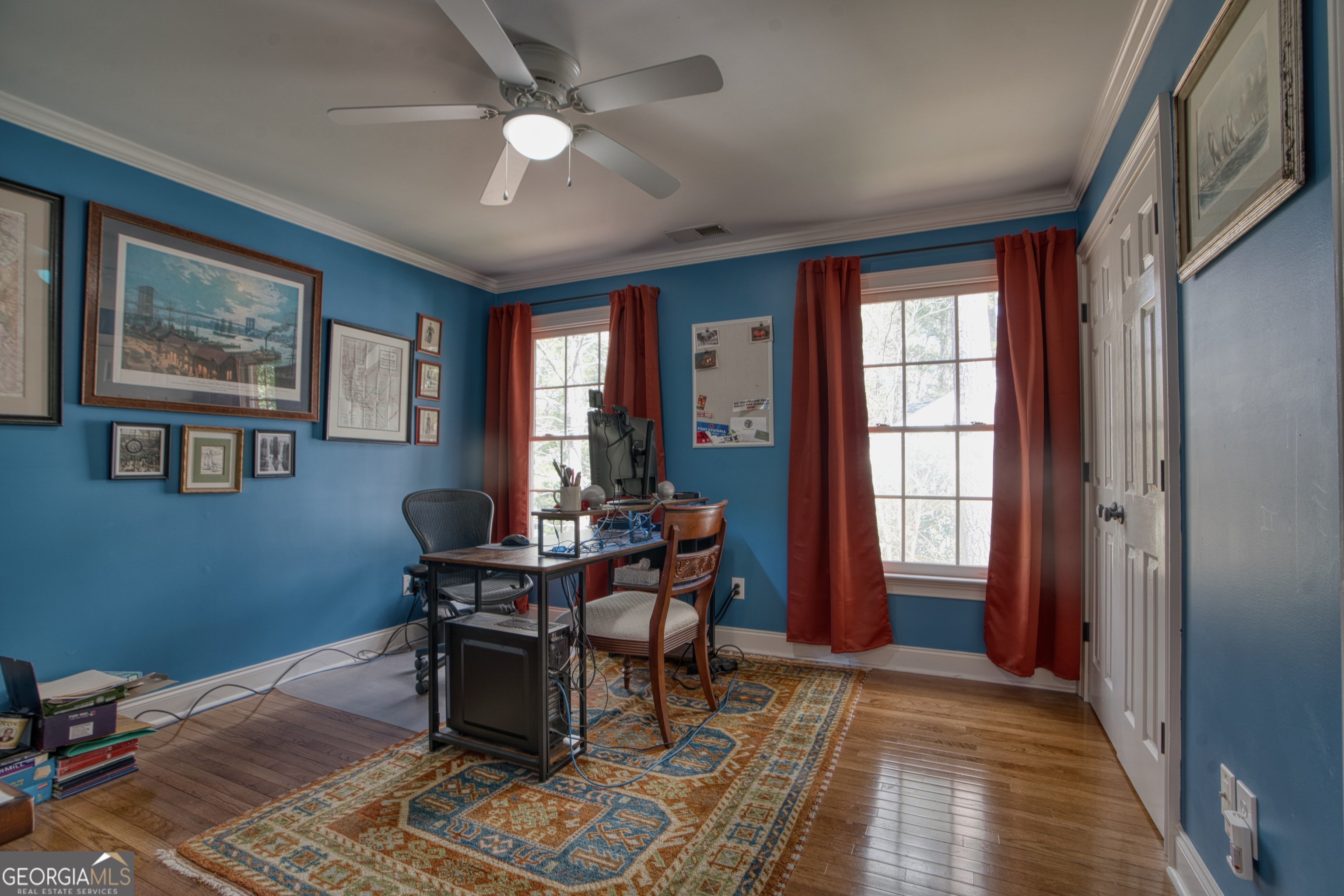 201 Bass Avenue Southwest Rome, GA 30165 - Photo 18 of 32 a workspace with wooden floor and a window
