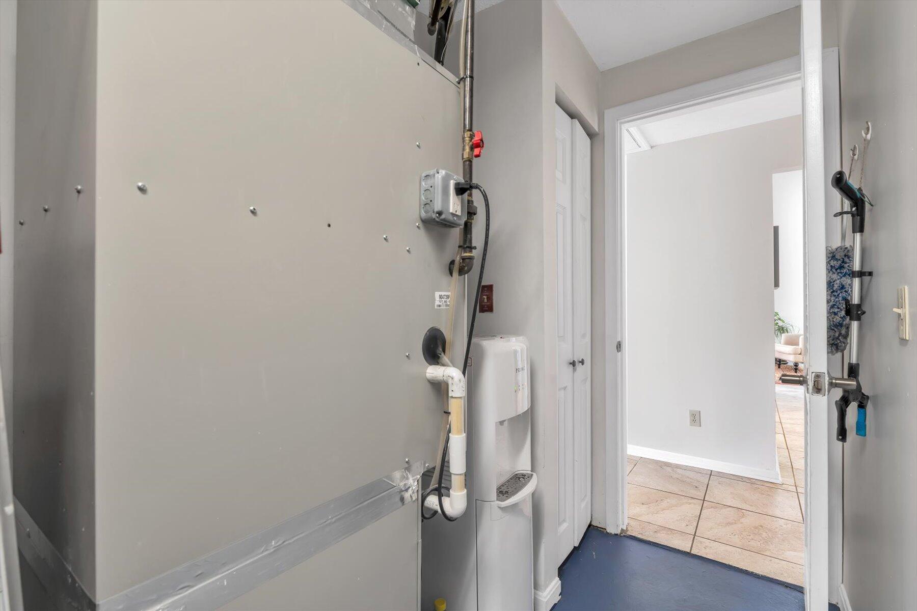 481 Buck Island Road, Unit 9AA West Yarmouth, MA 02673 - Photo 34 of 41 a room that has a glass shower door