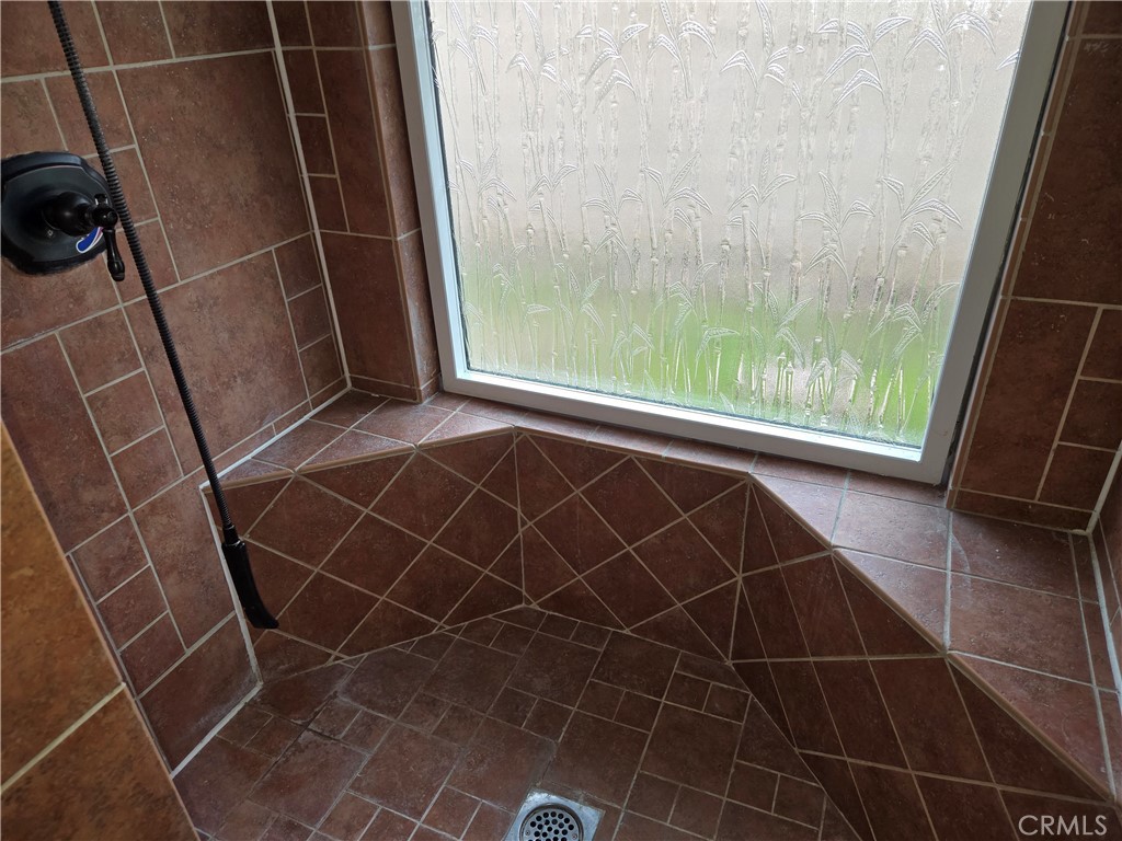 955 Le Conte Drive Riverside, CA 92507 - Photo 5 of 17