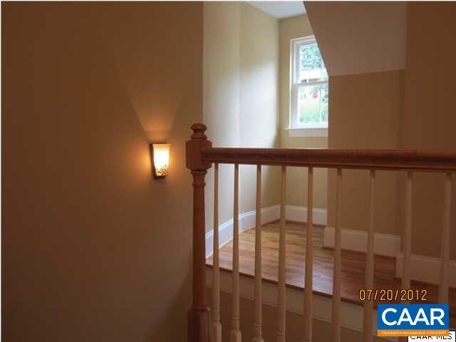 2410 Wakefield Road Charlottesville, VA 22901 - Photo 15 of 32