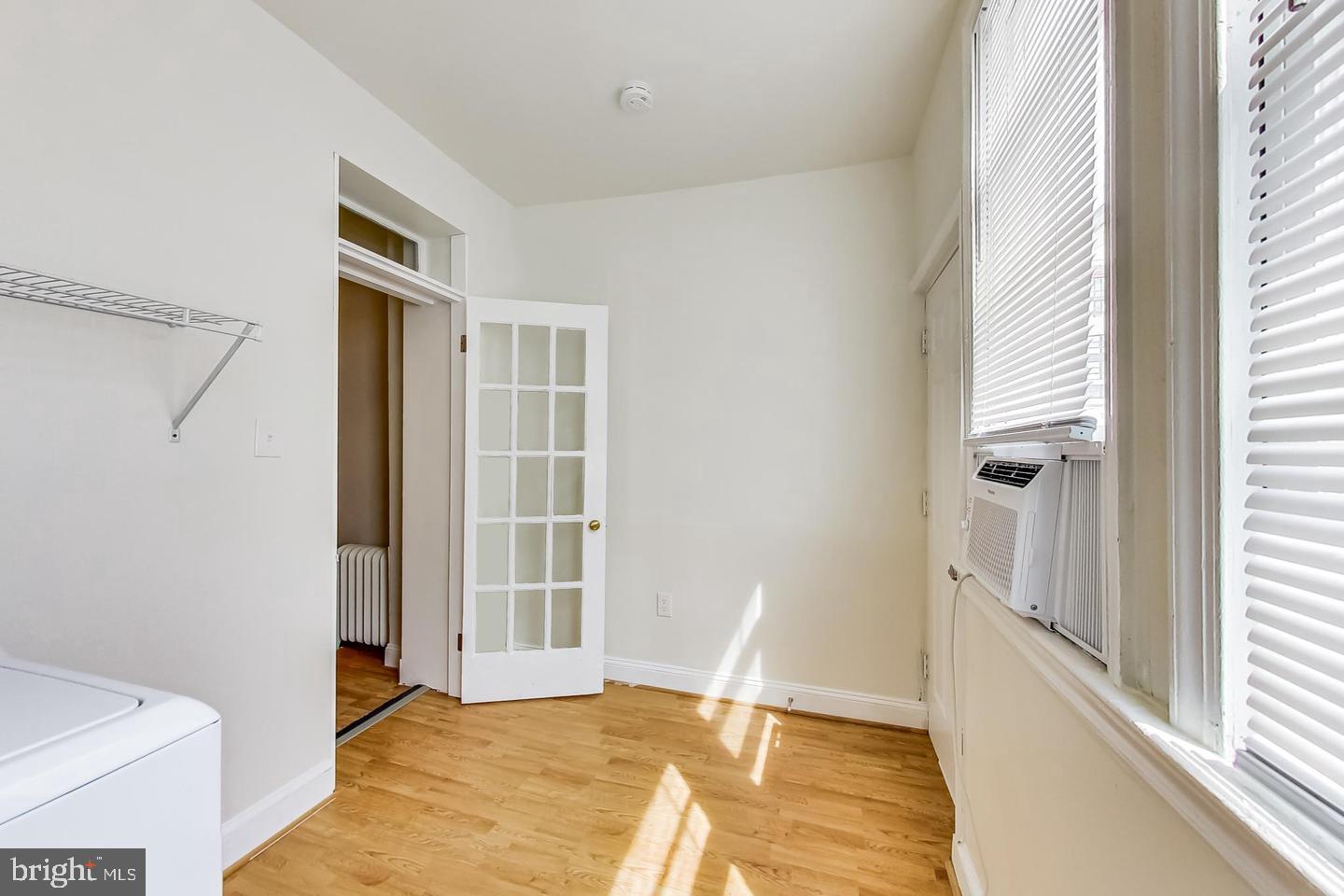 137 R Street Northeast Washington, DC 20002 - Photo 15 of 28 Mud/Laundry room