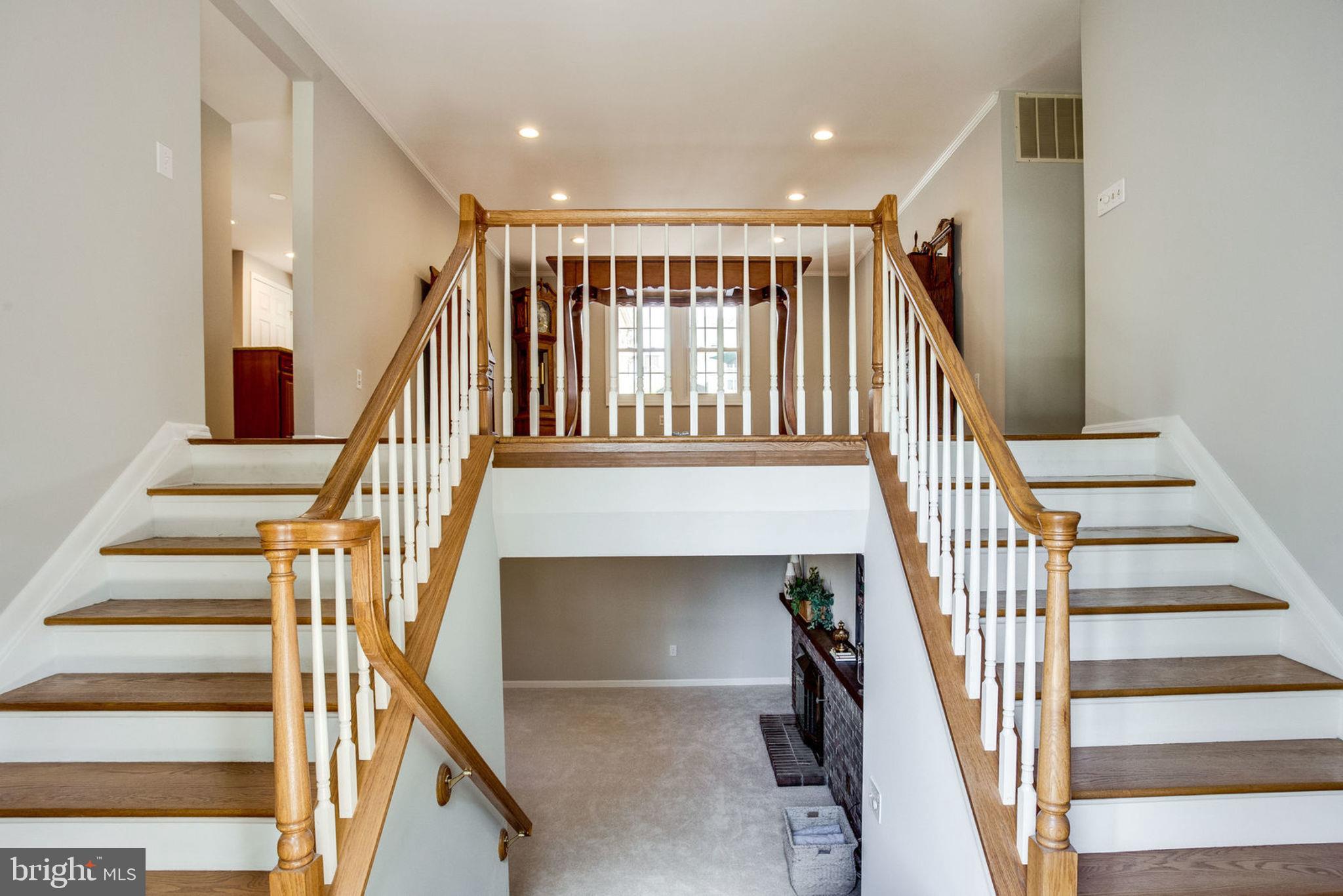 9530 Burning Branch Road Burke, VA 22015 - Photo 4 of 43 Gorgeous Eye Catching Staircase