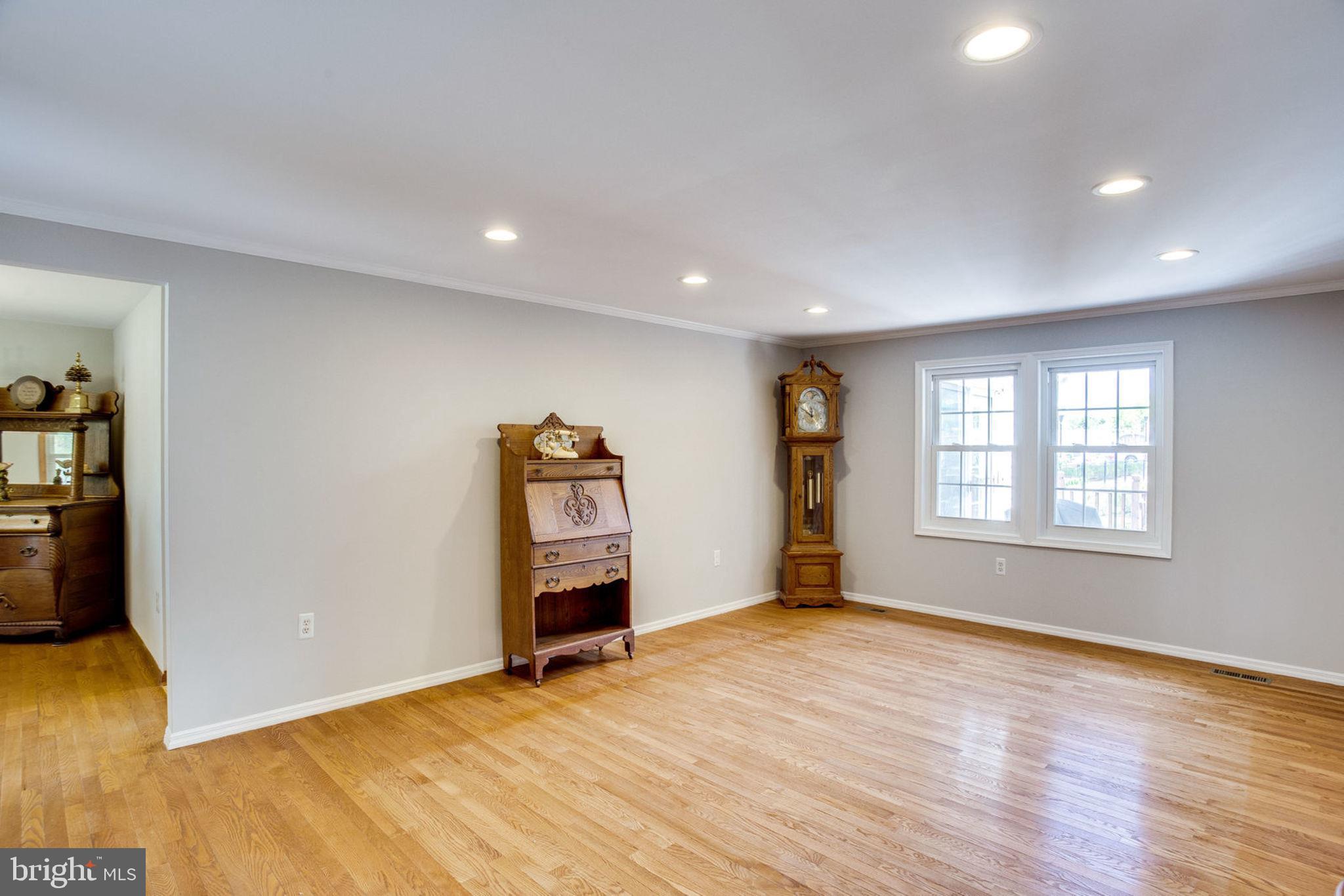 9530 Burning Branch Road Burke, VA 22015 - Photo 7 of 43 Gallery Image 7