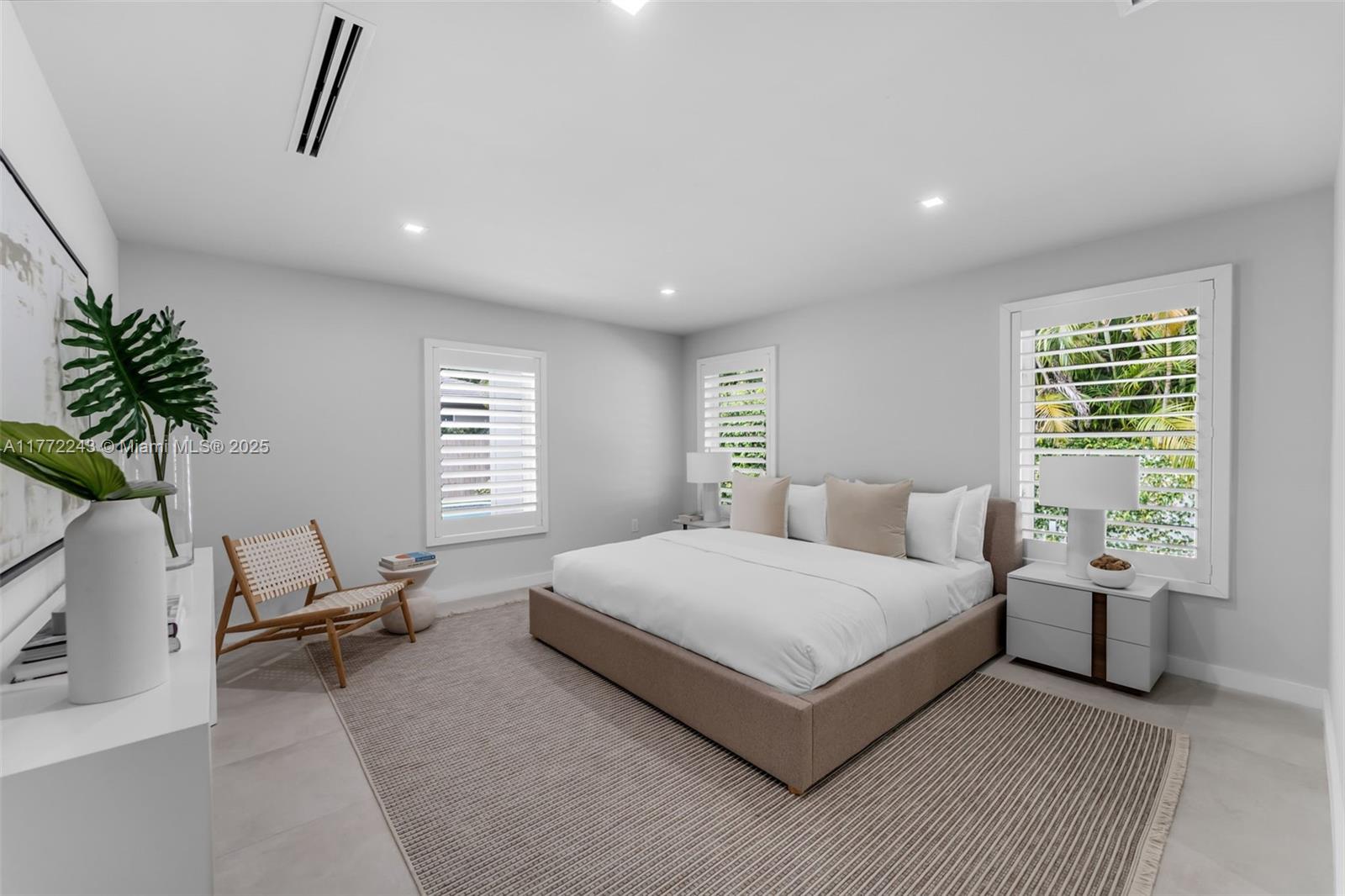 3610 Battersea Road Miami, FL 33133 - Photo 9 of 16