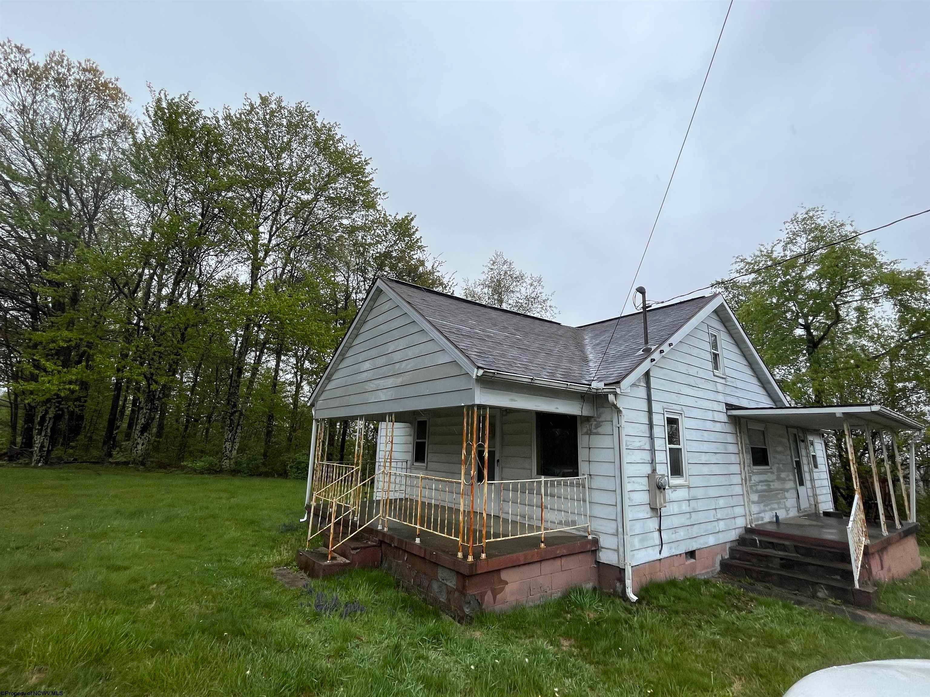 4917 Grafton Road Independence, WV 26374 - Photo 1 of 5 Gallery Image 1