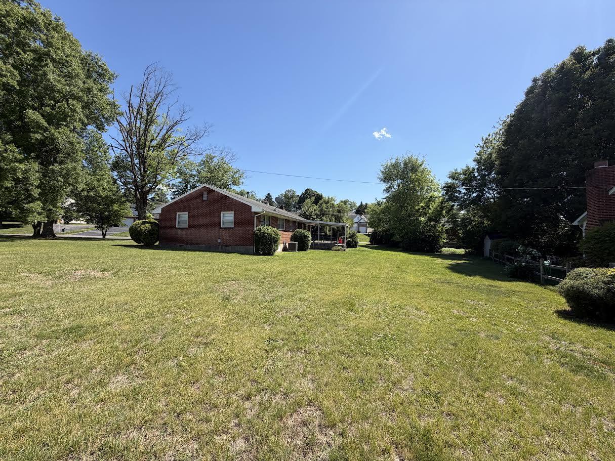 1229 Mountain View Road Vinton, VA 24179 - Photo 16 of 16 1