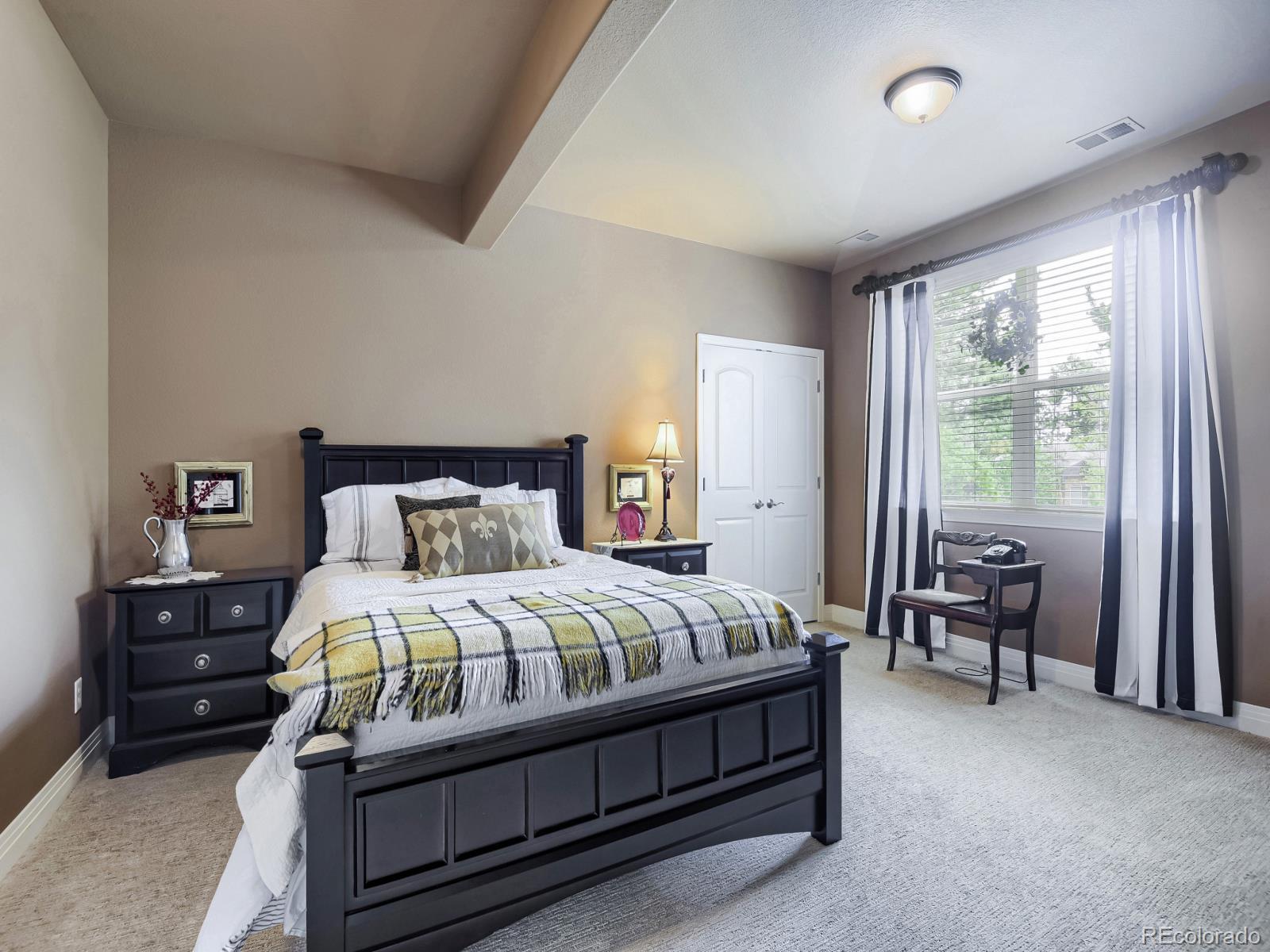 620 Cumberland Road Larkspur, CO 80118 - Photo 12 of 31