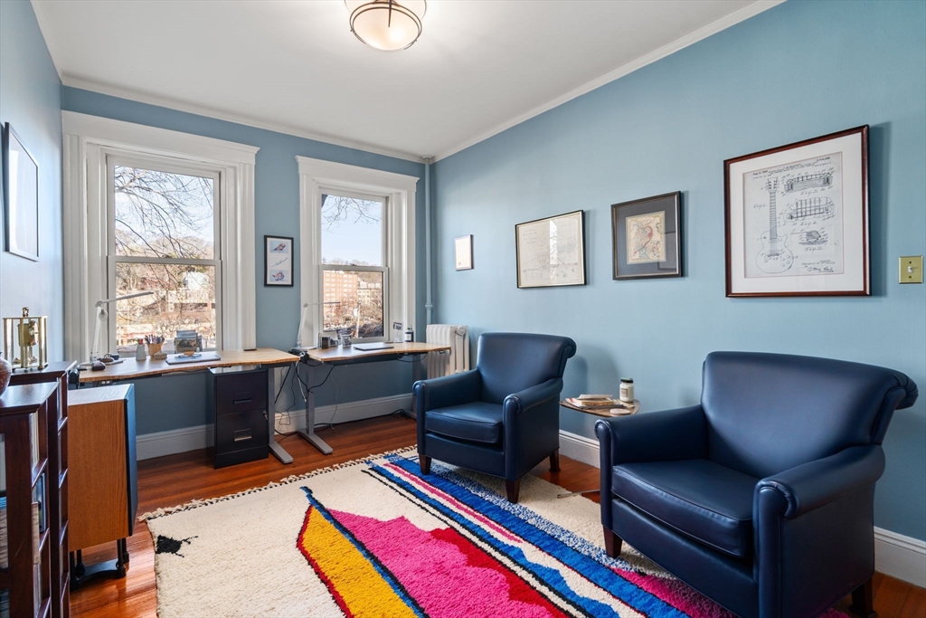 195 Winthrop Road, Unit 1 Brookline, MA 02445 - Photo 12 of 29