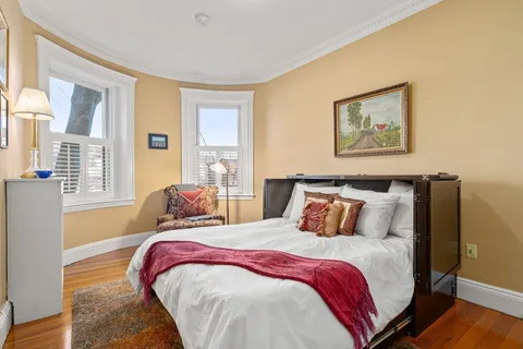 $1,499,900 | 195 Winthrop Road, Unit 1, Brookline, MA 02445