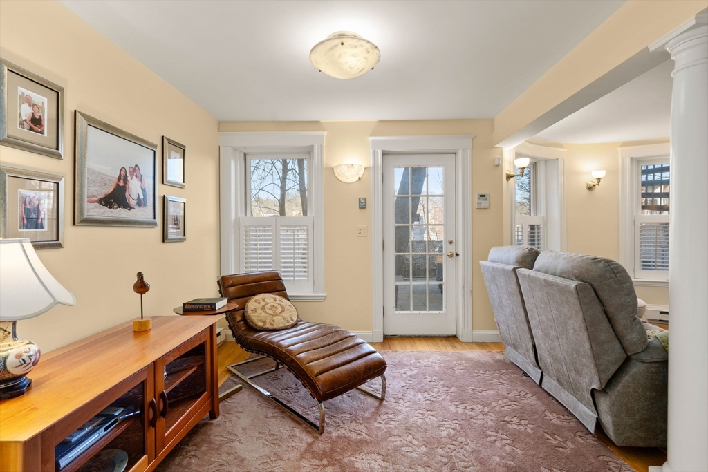 195 Winthrop Road, Unit 1 Brookline, MA 02445 - Photo 17 of 29