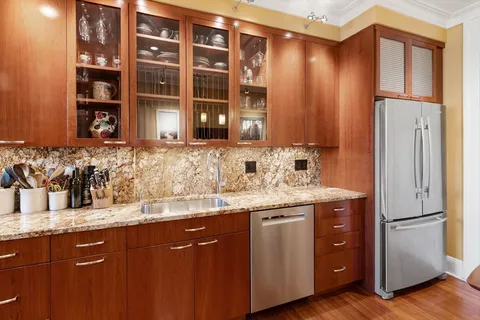 $1,499,900 | 195 Winthrop Road, Unit 1, Brookline, MA 02445