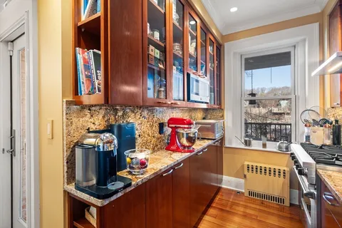 $1,499,900 | 195 Winthrop Road, Unit 1, Brookline, MA 02445