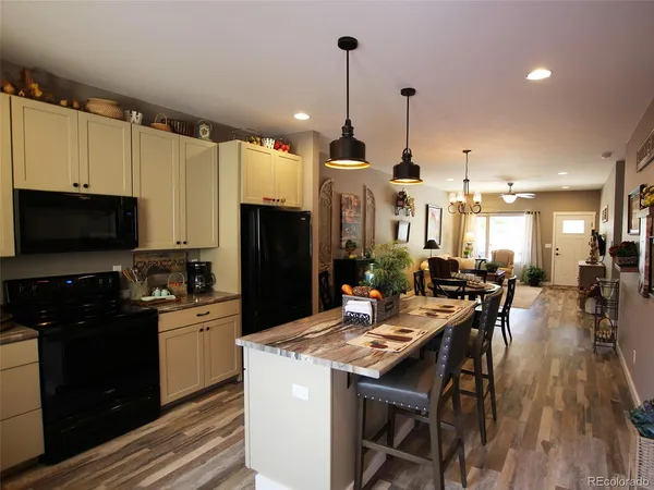 $785,000 | 219 Summitview Lane, Poncha Springs, CO 81201