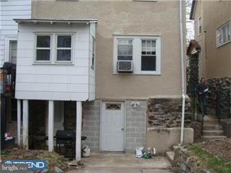 132 Oakley Road Upper Darby, PA 19082 - Photo 3 of 11 Exterior Back