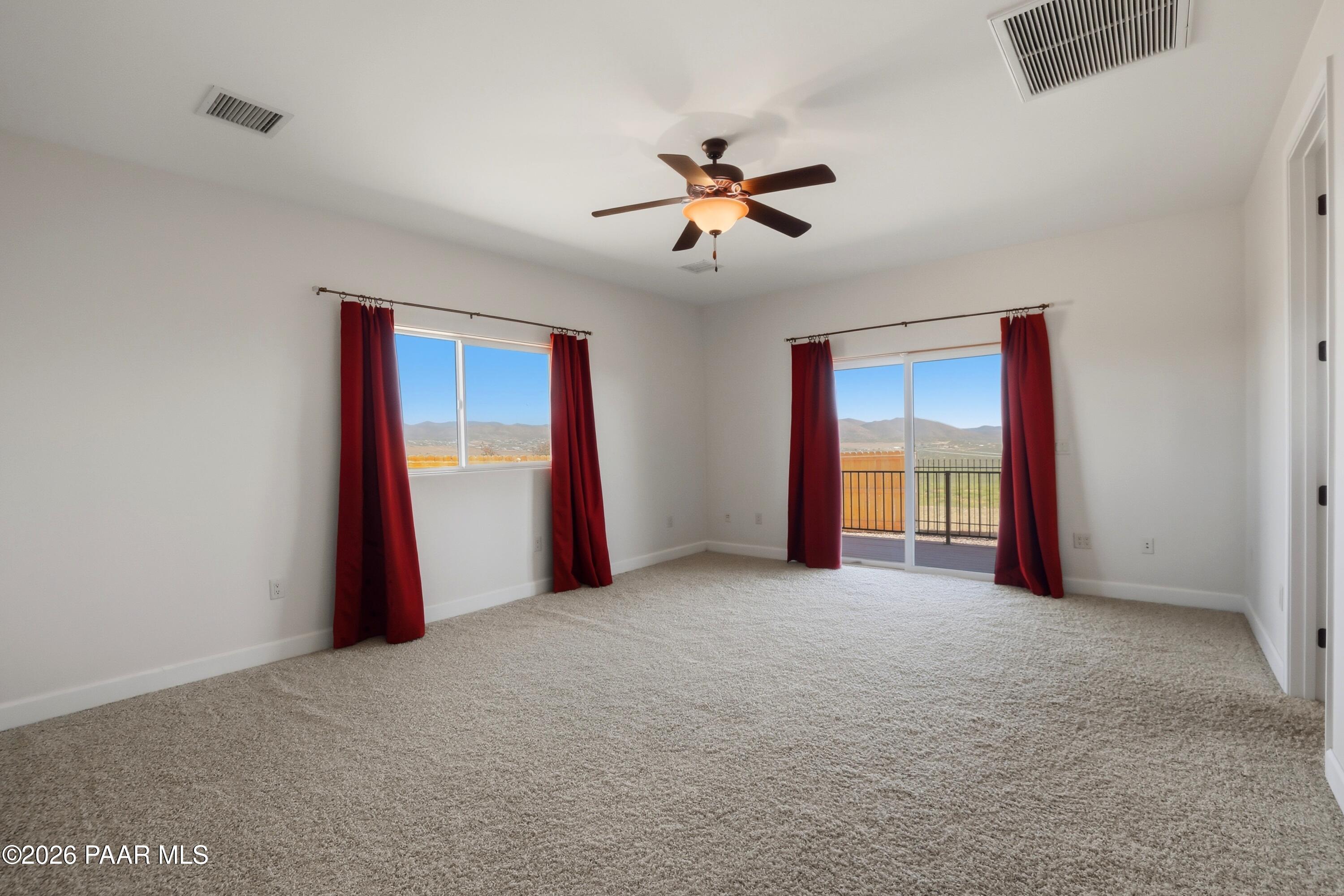15975 Pandy Lane Dewey, AZ 86327 - Photo 19 of 39 Primary Bedroom