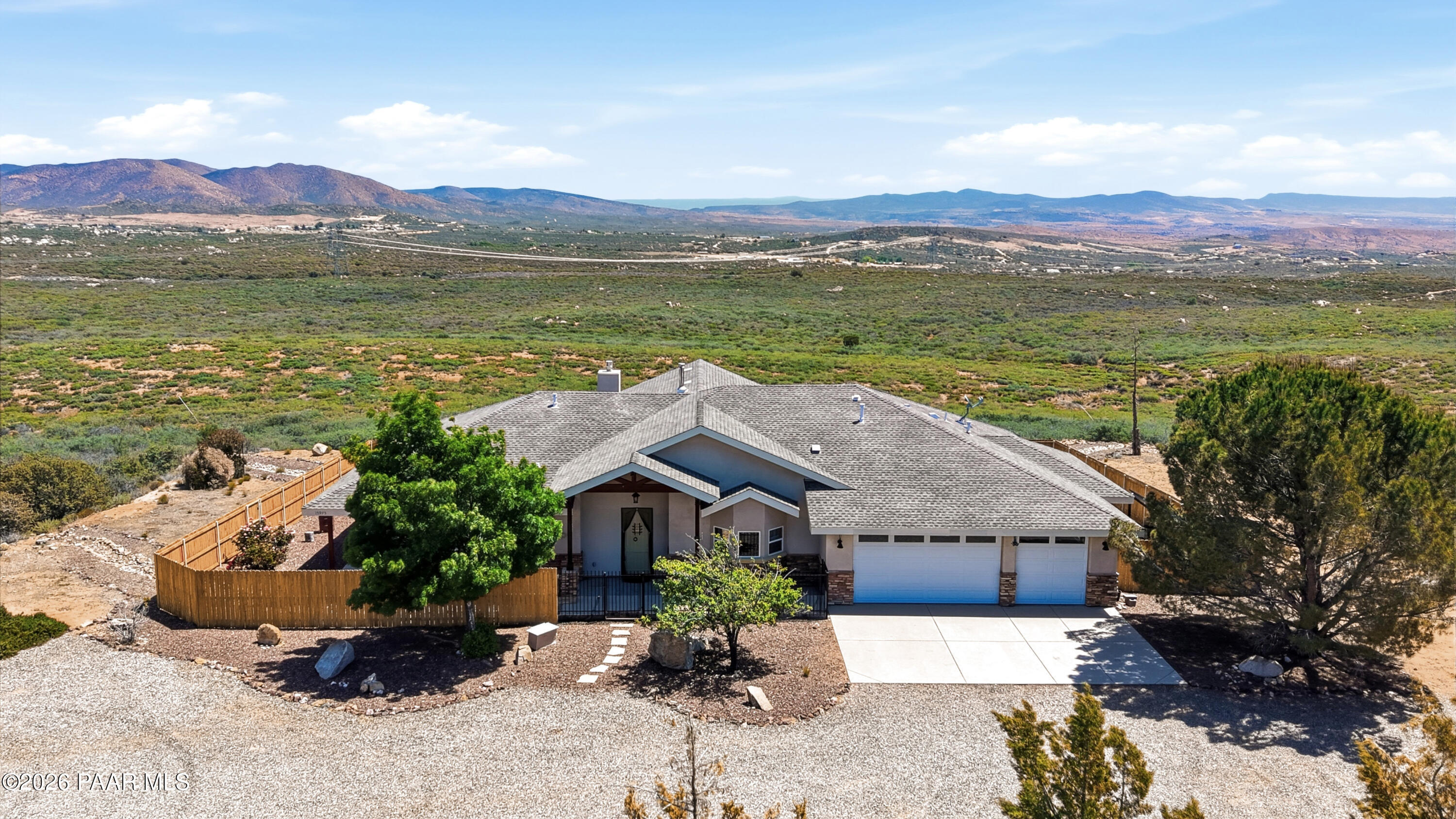 15975 Pandy Lane Dewey, AZ 86327 - Photo 2 of 39 Welcome Home