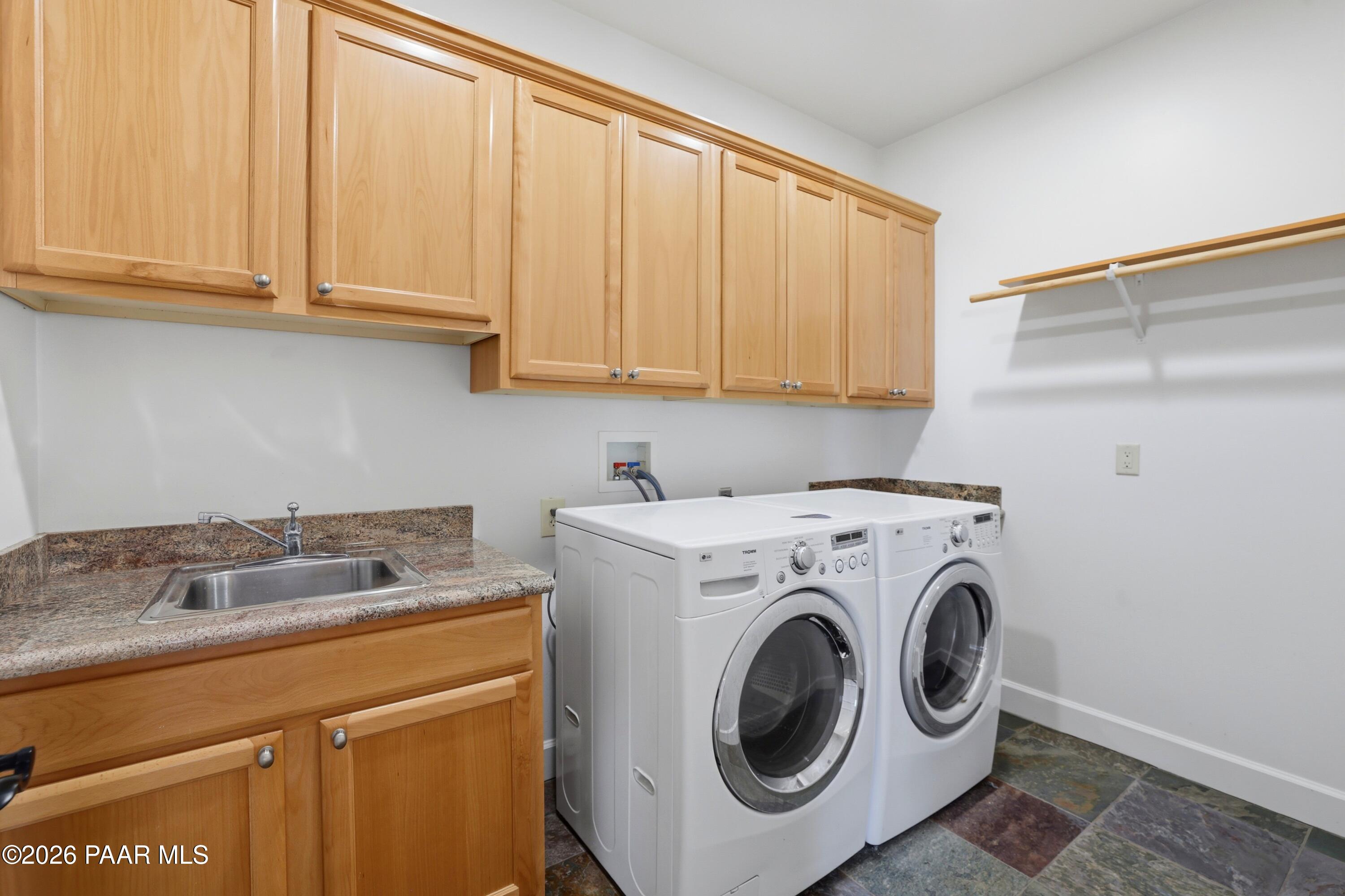 15975 Pandy Lane Dewey, AZ 86327 - Photo 31 of 39 Laundry Room