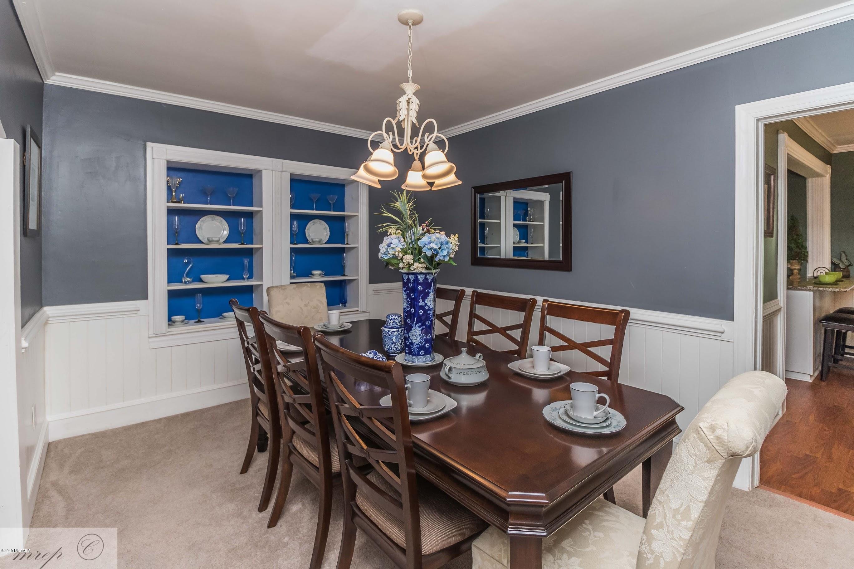 211 Routledge Street Kenansville, NC 28349 - Photo 11 of 39 4-DiningRoom