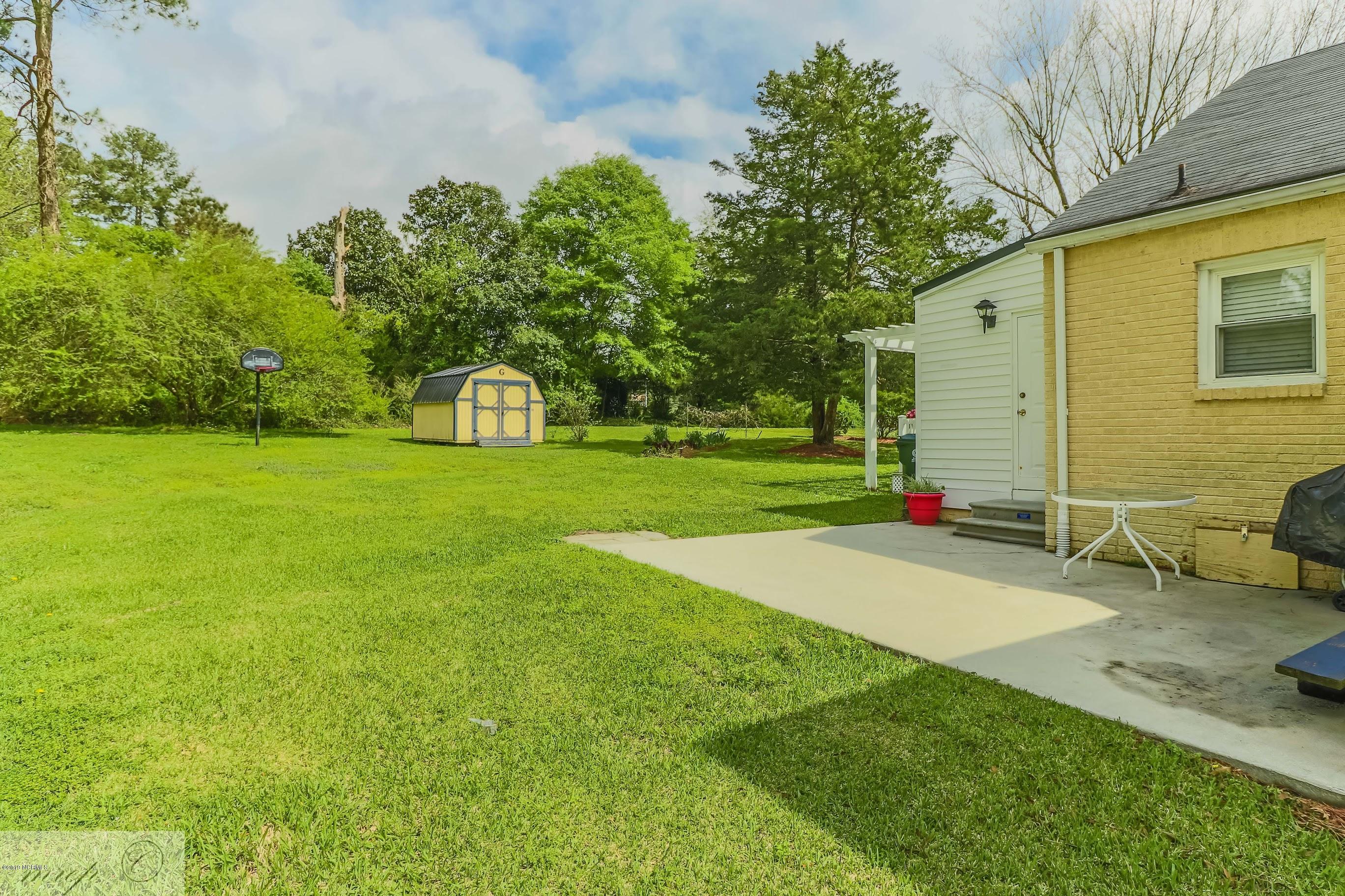 211 Routledge Street Kenansville, NC 28349 - Photo 35 of 39 13-Exterior-Storage