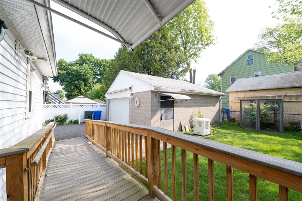 57 Bither Street Springfield, MA 01118 - Photo 36 of 37