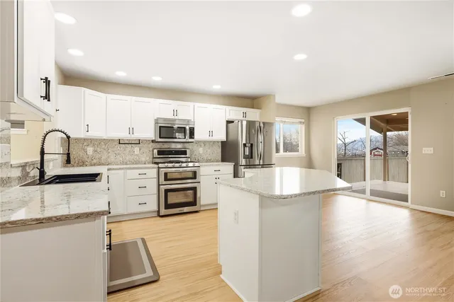 $799,000 | 616 Panorama Ridge, Mount Vernon, WA 98273