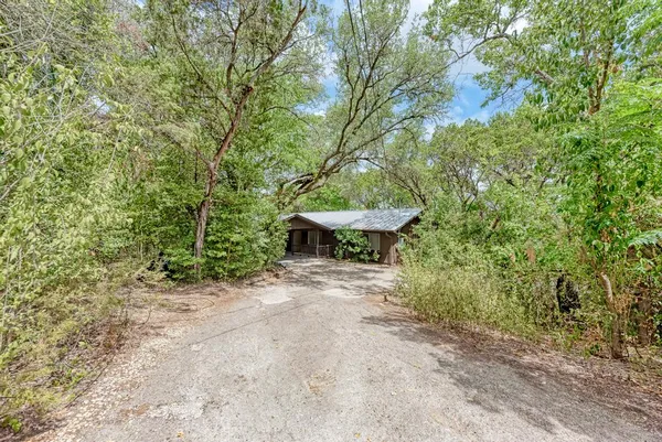 $3,500 | 6305 Forest Hills Drive, Austin, TX 78746