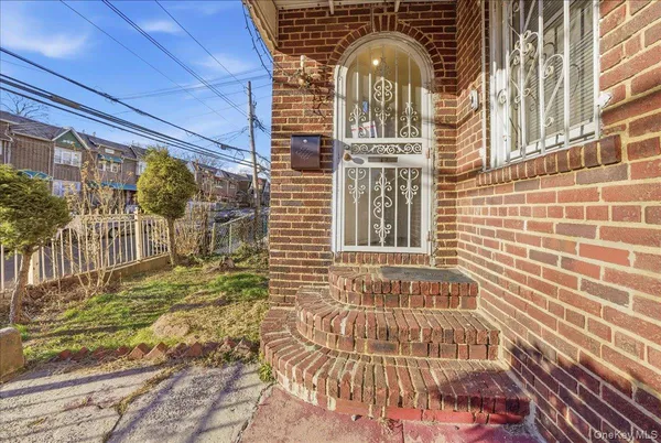 $570,000 | 3310 Bouck Avenue | Baychester