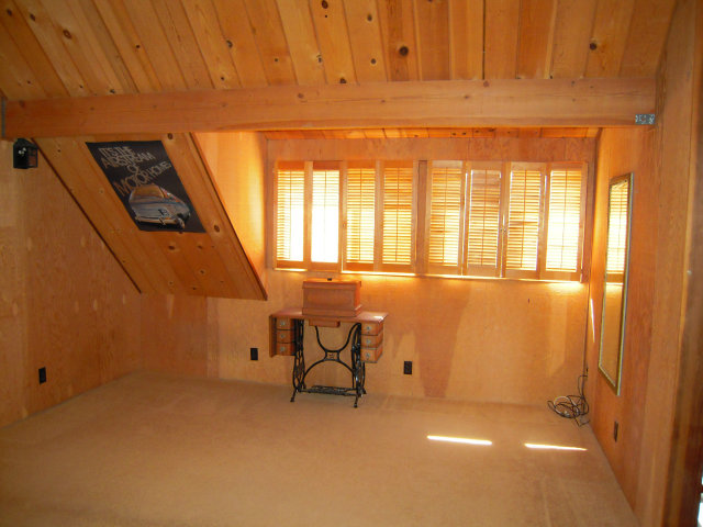 24583 Rimrock Canyon Road Salinas, CA 93908 - Photo 4 of 19 Gallery Image 4