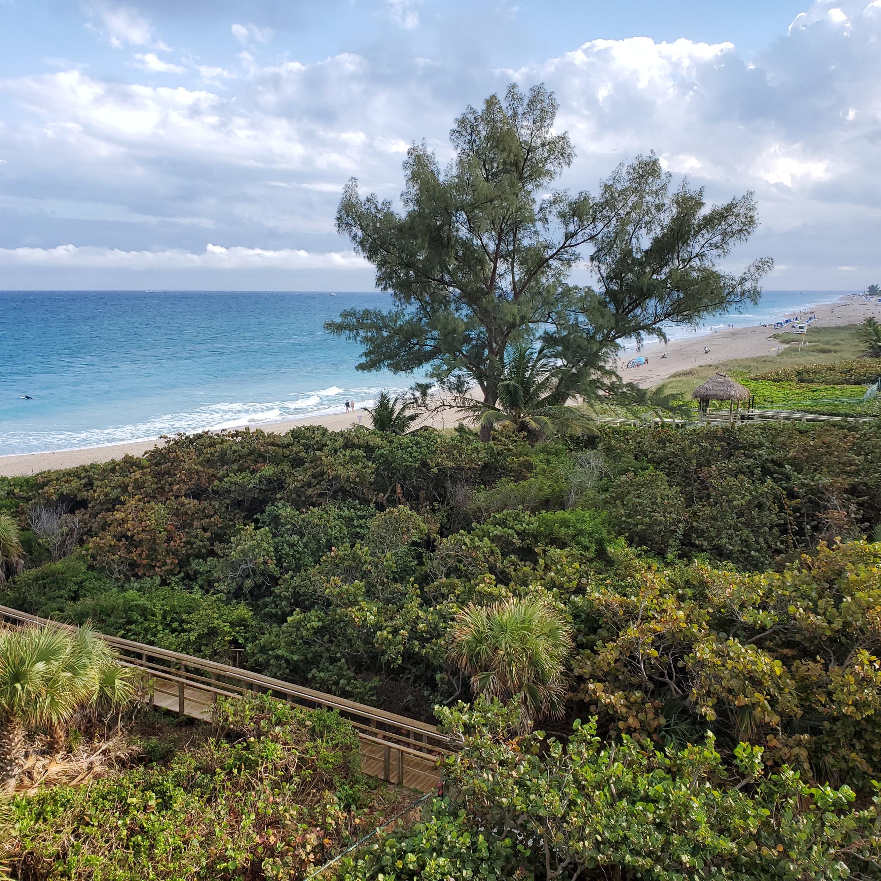 4000 North Ocean Drive, Unit 402 Riviera Beach, FL 33404 - Photo 5 of 9 M2 Southside Beach