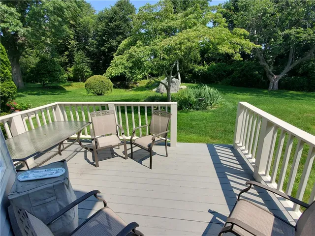 $3,000 | 15 Hammersmith Road, Unit 33, Newport, RI 02840