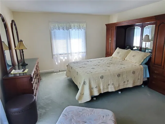 $3,000 | 15 Hammersmith Road, Unit 33, Newport, RI 02840