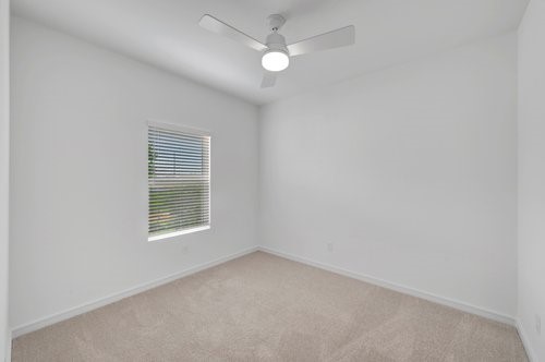 7914 Jasper Mdws Way Angleton, TX 77515 - Photo 12 of 33 Secondary bedroom