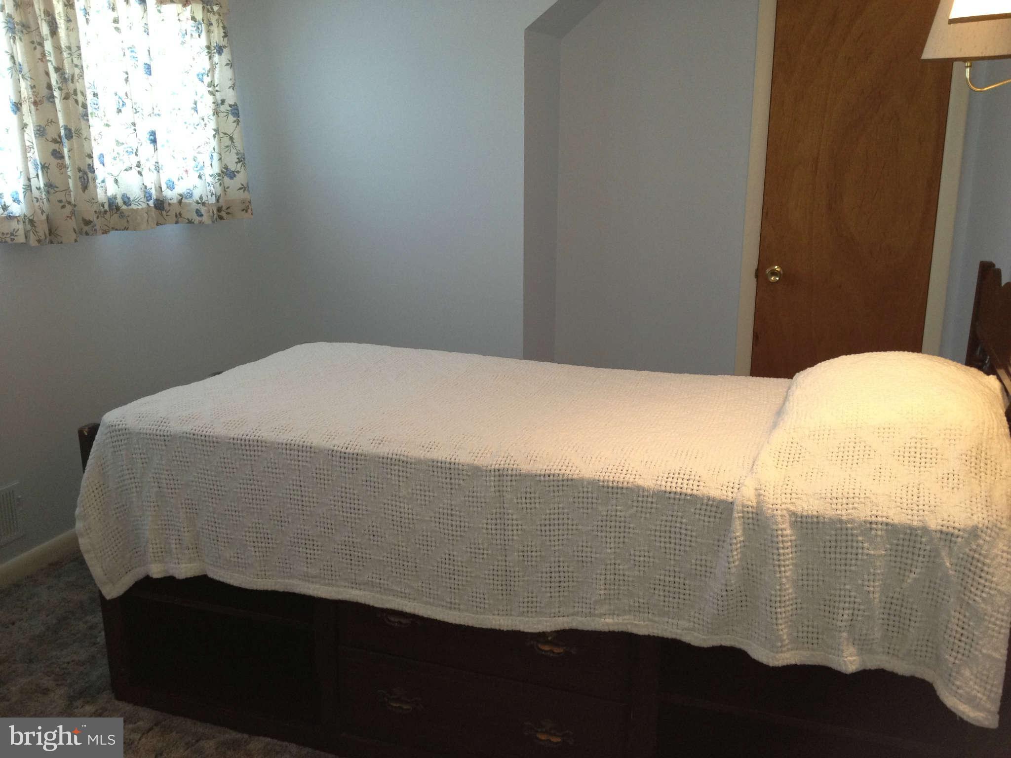 8448 Arbutus Road Pasadena, MD 21122 - Photo 14 of 30 Bedroom