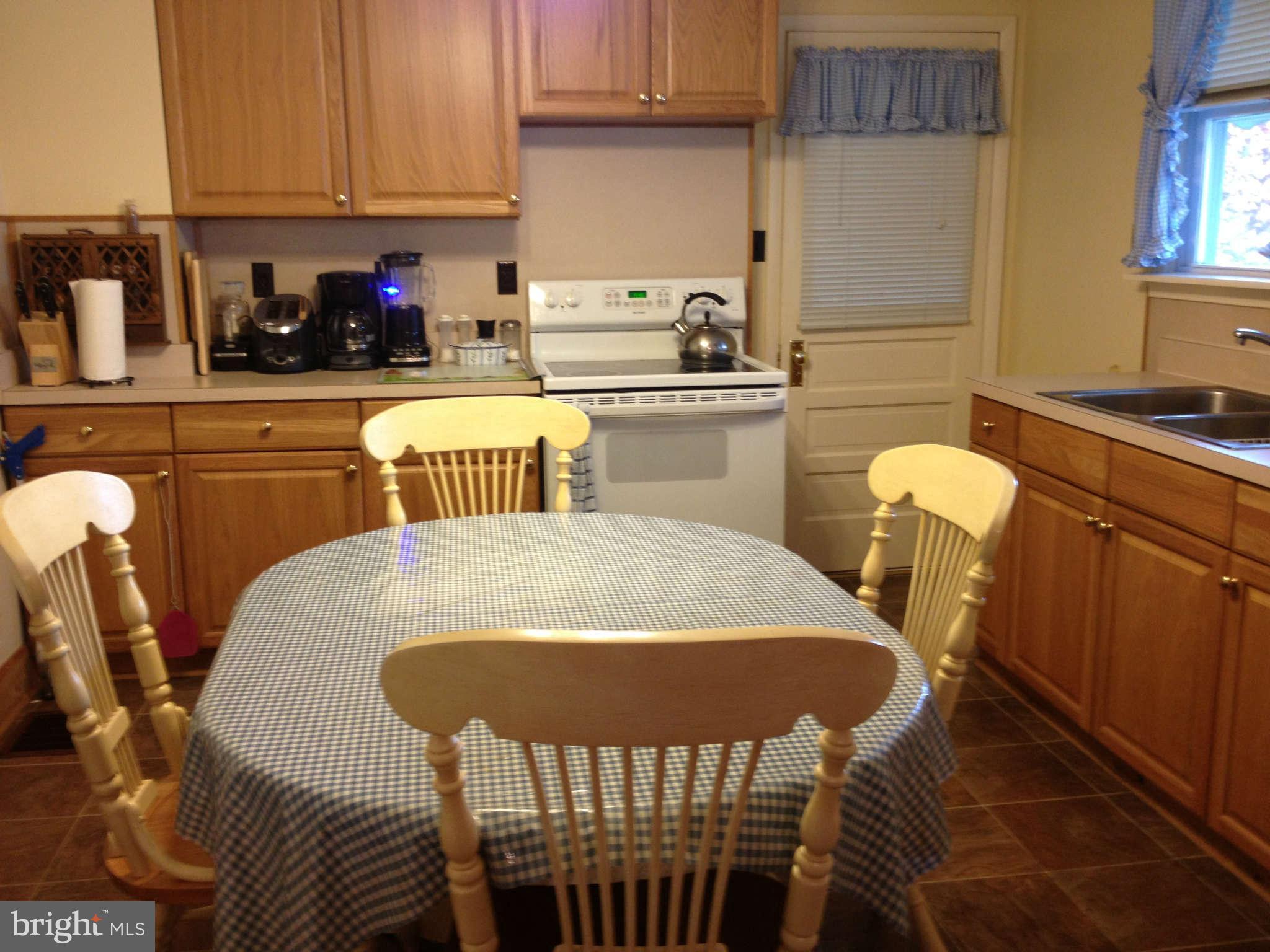8448 Arbutus Road Pasadena, MD 21122 - Photo 9 of 30 Kitchen
